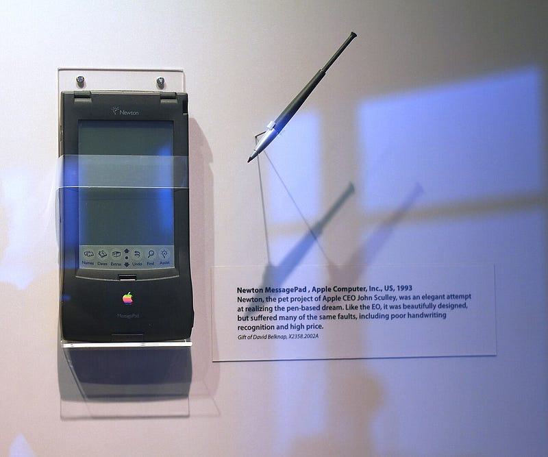 Apple Newton MessagePad, released August 1993. Photo by Michael Hicks, CC BY 2.0, via Wikimedia Commons.