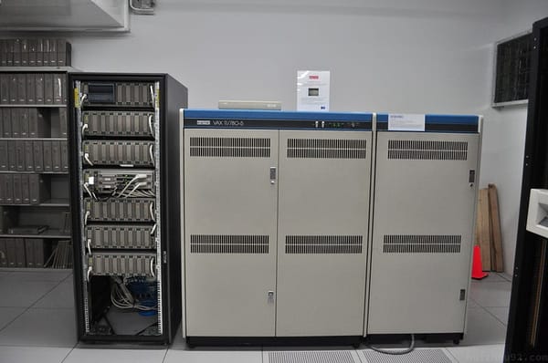 A DEC VAX-11/780 at the Living Computer Museum in Seattle.